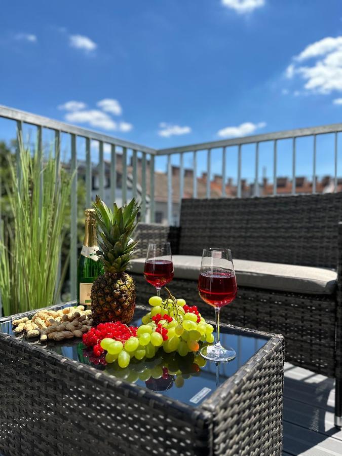 New Apartment With Spacious Balcony 18 Wien Eksteriør bilde