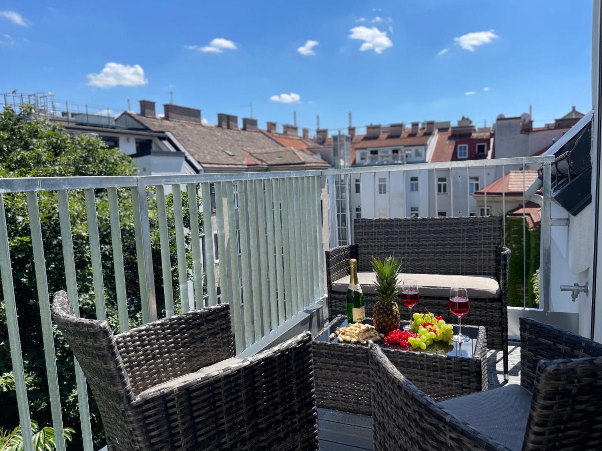 New Apartment With Spacious Balcony 18 Wien Eksteriør bilde